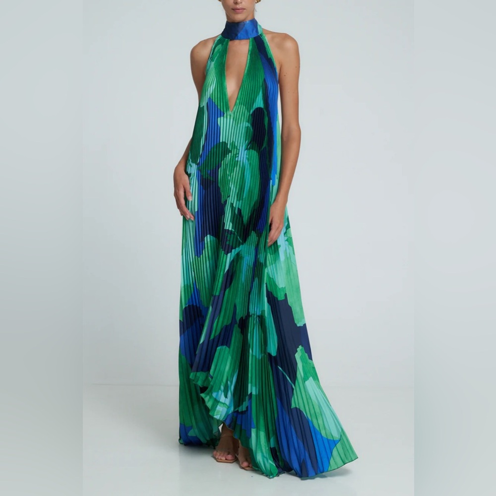 L’idee Opera Gown in Capri Green